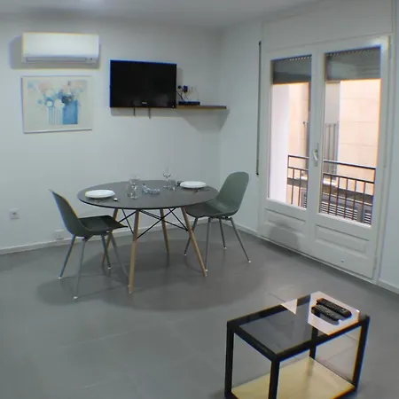 Agi Arago アパート